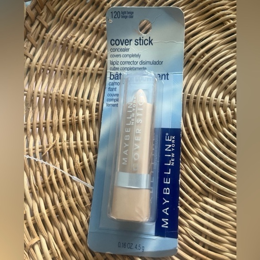 Maybelline Cover Stick Corrector Concealer 120 Light Beige NIB discontinued